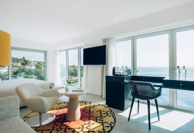 جناح جونيور مطلّ علي البحر, The Donna Portals