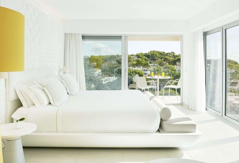 جناح جونيور مطلّ علي البحر, The Donna Portals