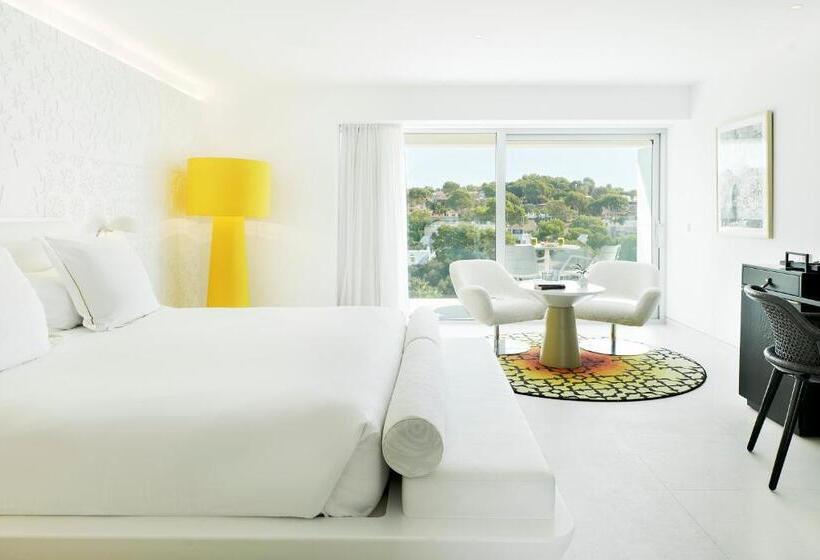 جناح جونيور ذو إطلالة جانبية على البحر, The Donna Portals