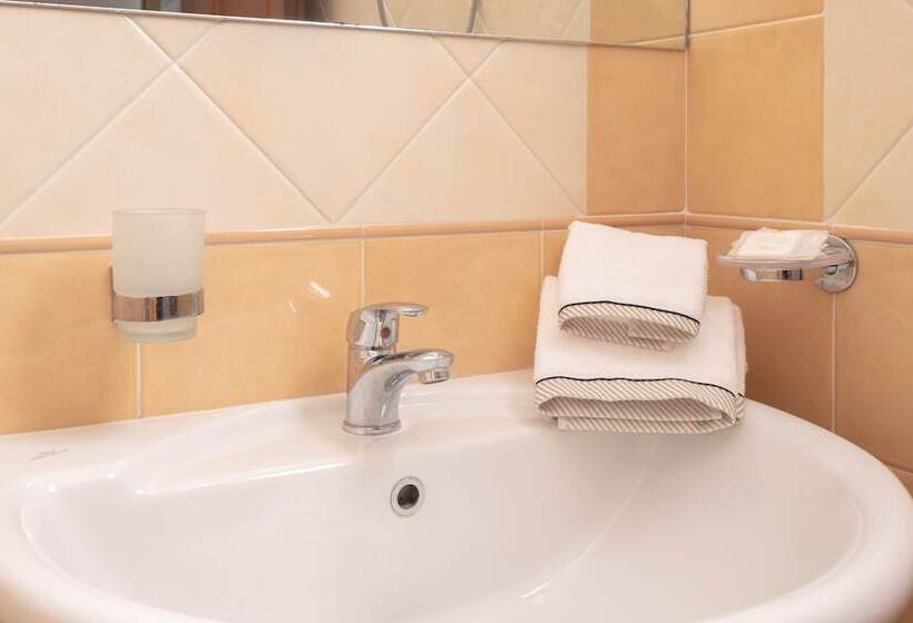 Апартаменты 2 Спальни, Residence Le Fontane