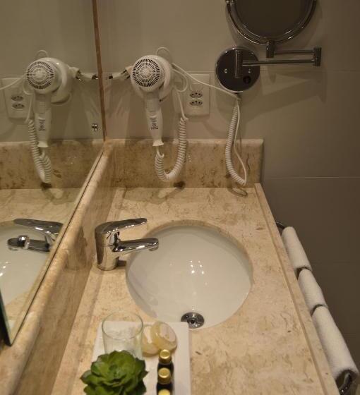 סוויטה, Nord Luxxor Tambau