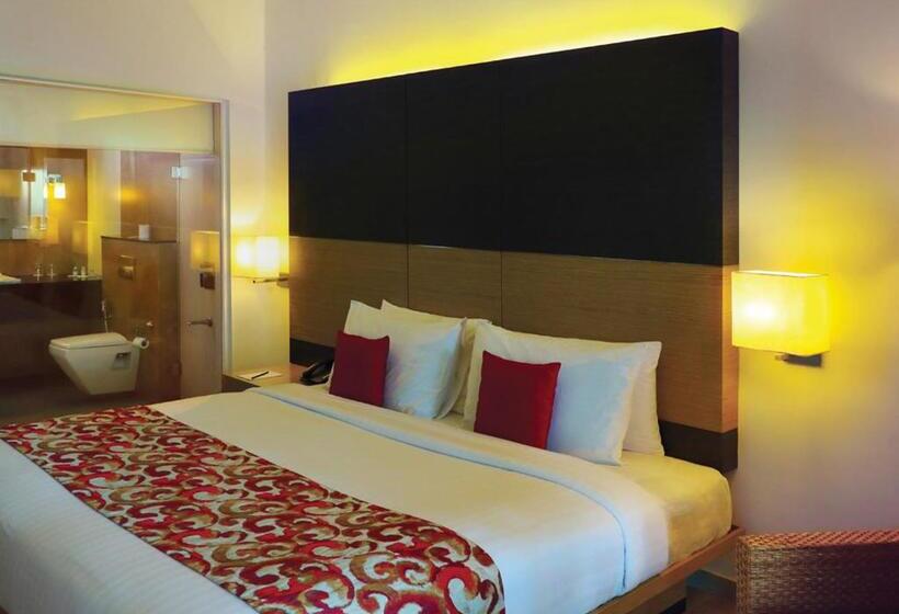 اتاق کلاب, Poetree Thekkady