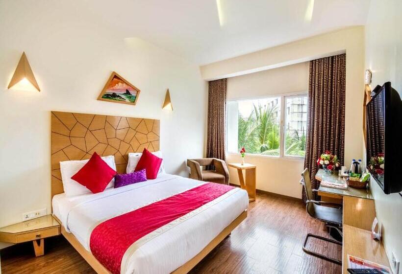 Номер Deluxe, Rockdale