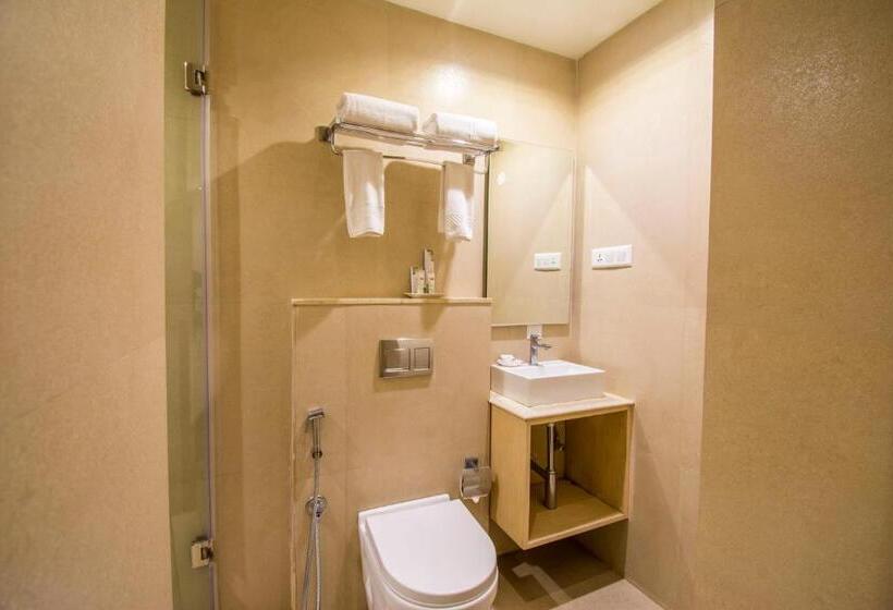 수피리어 룸, Rockdale