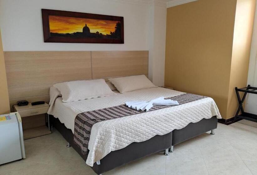 סוויטת ג'וניור, San Jeronimo