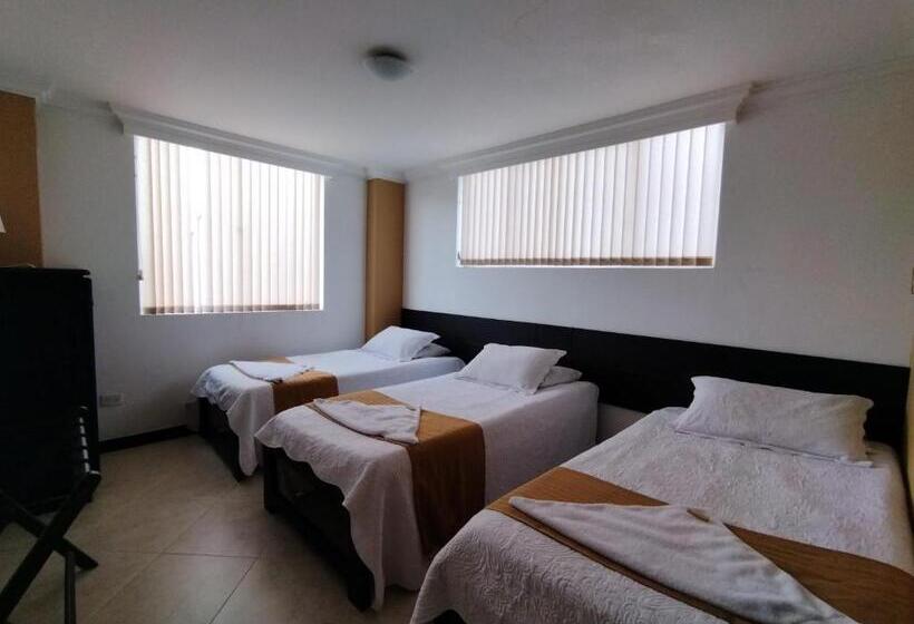 חדר סטנדרט לשלושה, San Jeronimo