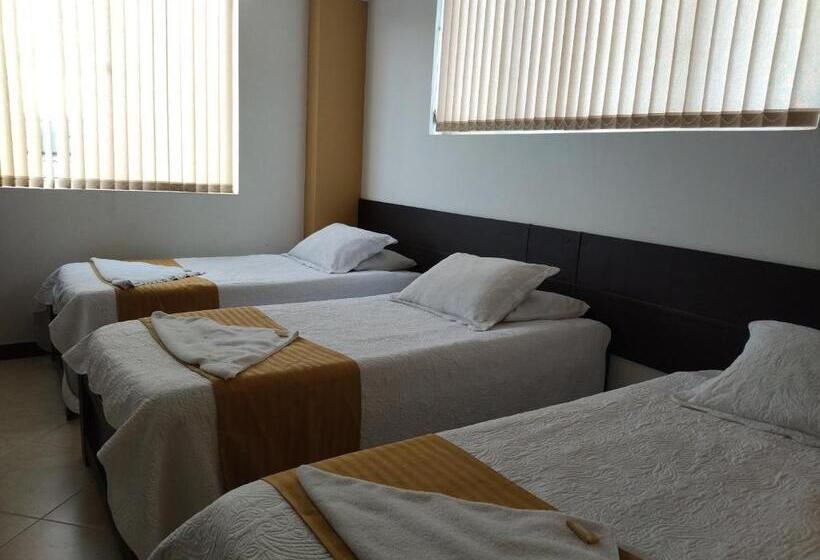 חדר סטנדרט לשלושה, San Jeronimo