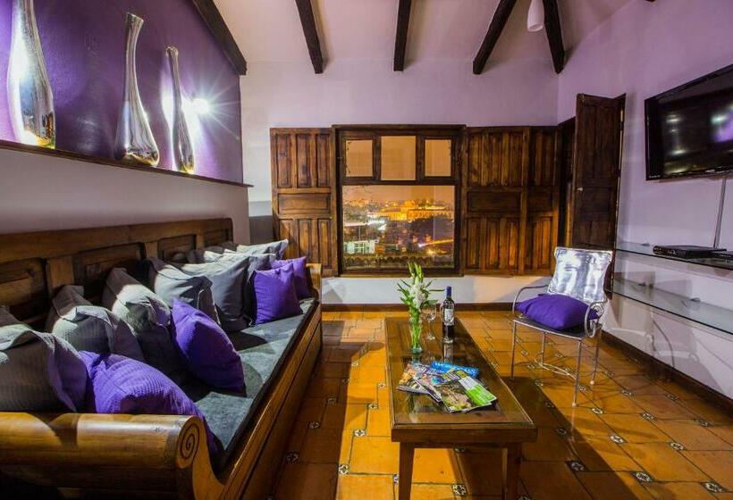 프레지덴셜 스위트, Santuario Las Escaleras