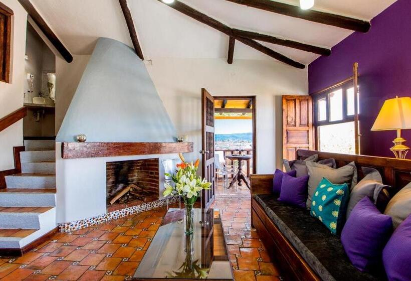 스위트, Santuario Las Escaleras