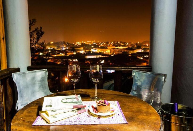 스위트, Santuario Las Escaleras