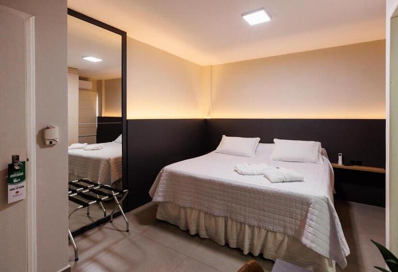 סוויטת סופריור, Tonello Business