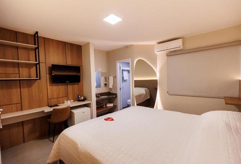 חדר סופריור, Tonello Business