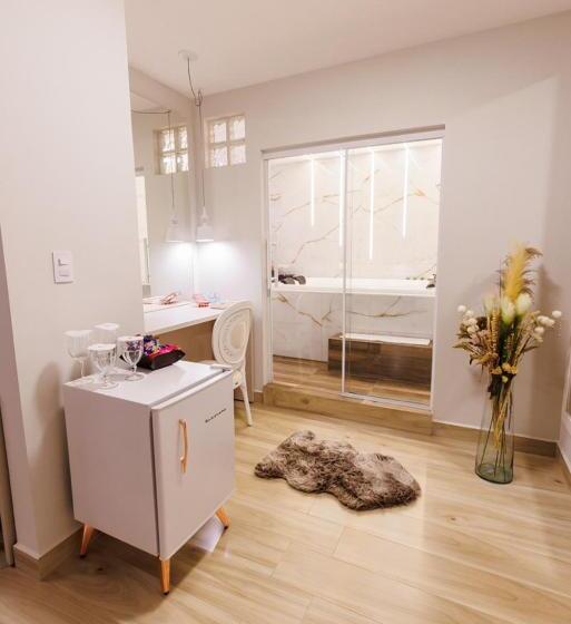 סוויטה נשיאותית, Tonello Business