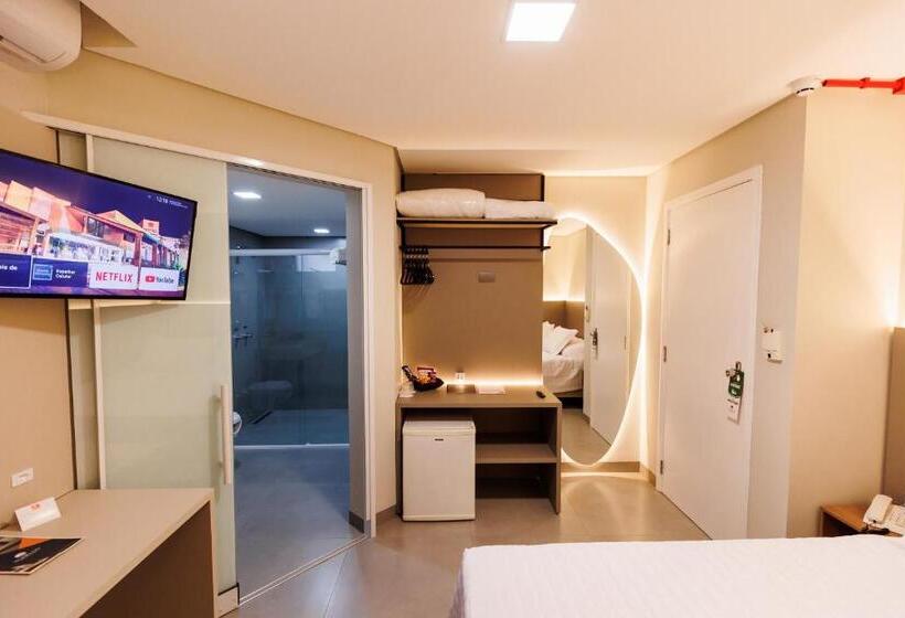 סוויטת סופריור, Tonello Business