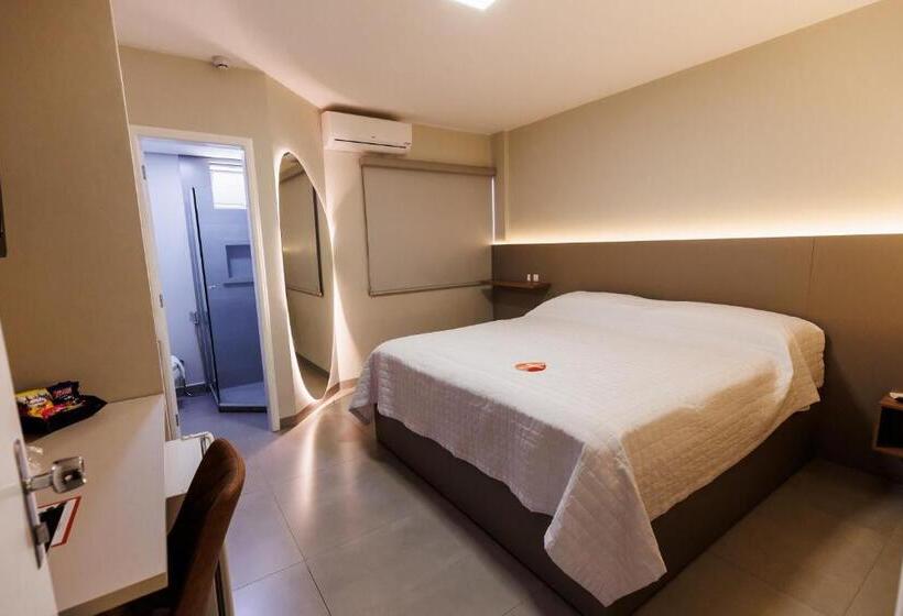 סוויטת סופריור, Tonello Business