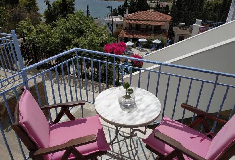 سوییت جونیور با چشمانداز دریا, Ktm Sunny Villas