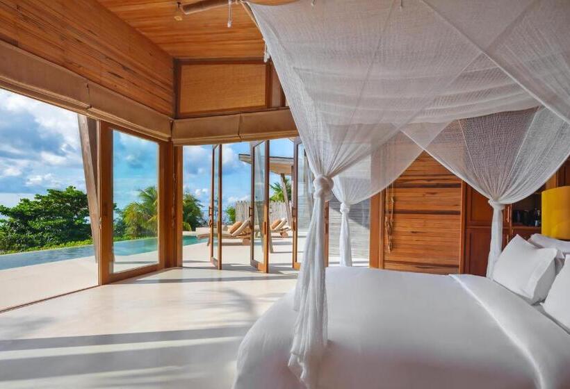 ویلای 4 خوابه, Six Senses Con Dao   Turtle Island Paradise