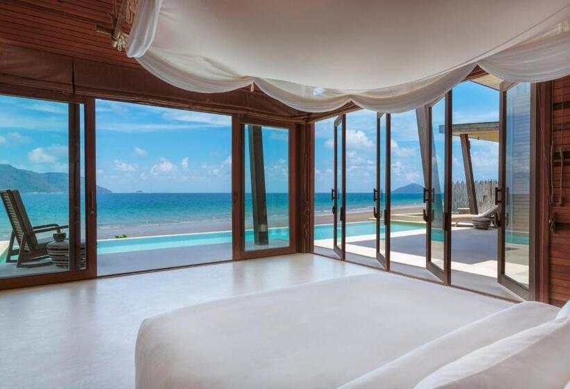 ویلای 3 خوابه, Six Senses Con Dao   Turtle Island Paradise