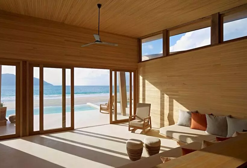 ویلای 3 خوابه, Six Senses Con Dao   Turtle Island Paradise