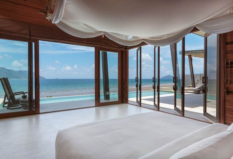 ویلای 3 خوابه, Six Senses Con Dao   Turtle Island Paradise