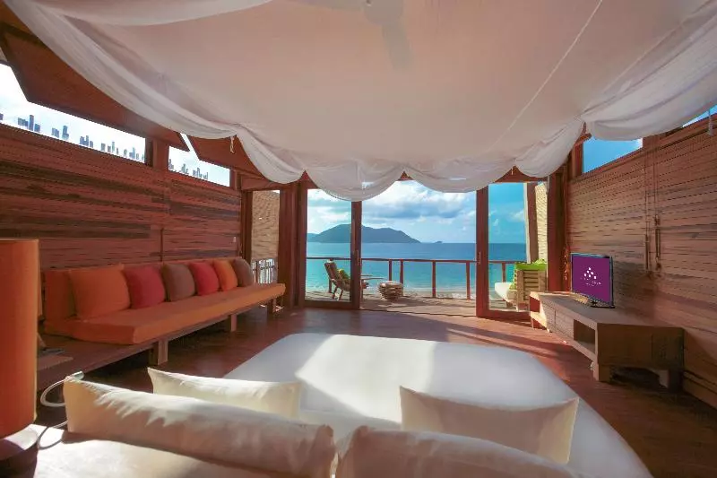 ویلای 4 خوابه, Six Senses Con Dao   Turtle Island Paradise