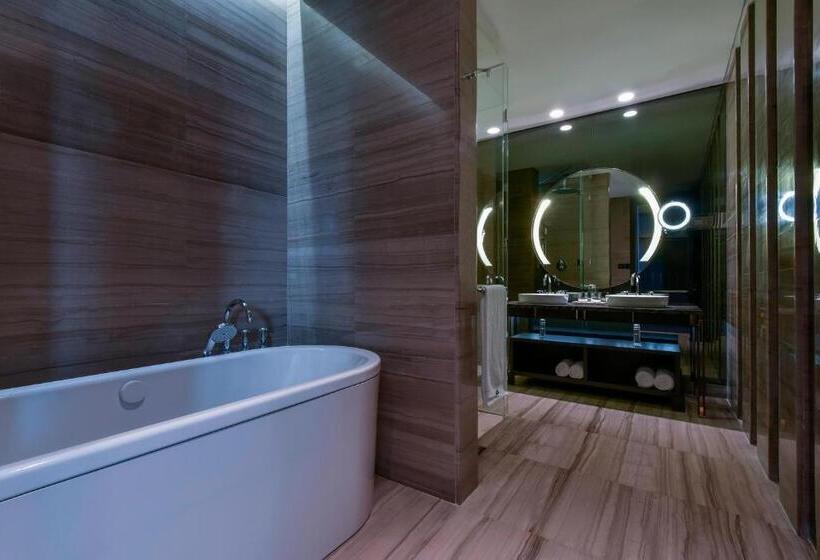 シニアスイート, The Westin Doha Hotel & Spa