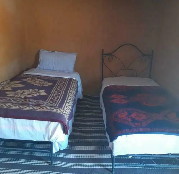 スタンダードトリプルルーム, Camp Mhamid Sahara Tours