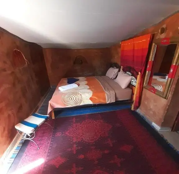ガーデンビュースタンダード４ベッドルーム, Camp Mhamid Sahara Tours