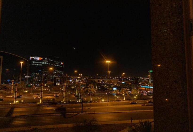 Полулюкс, Burj Al Hayat Hotel Suites   Al Olaya