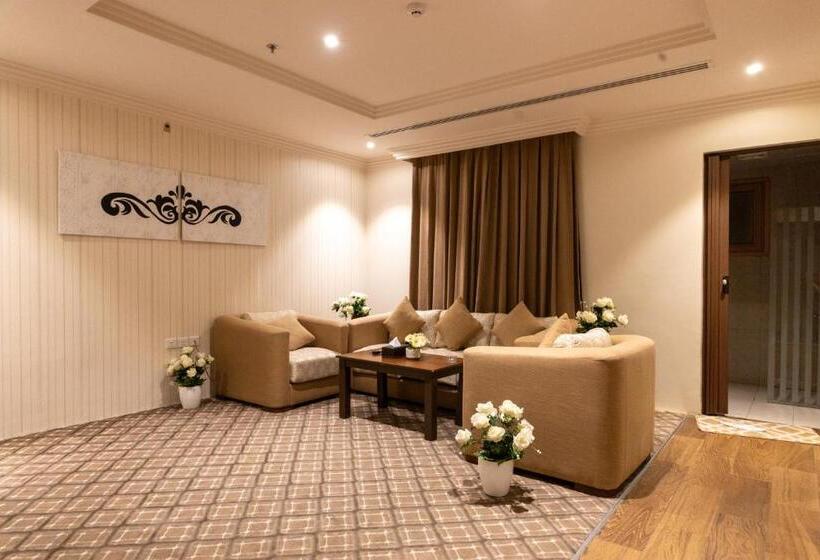 Апартаменты 2 Спальни, Burj Al Hayat Hotel Suites   Al Olaya