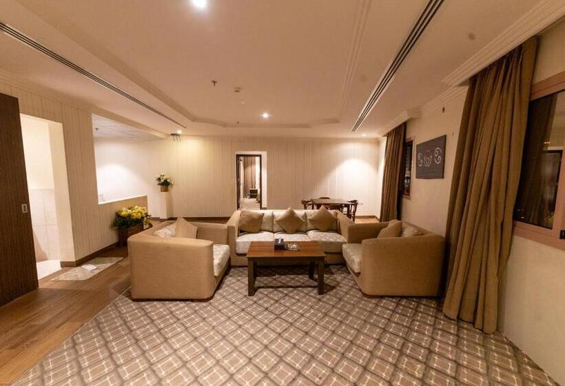 Номер Superior, Burj Al Hayat Hotel Suites   Al Olaya