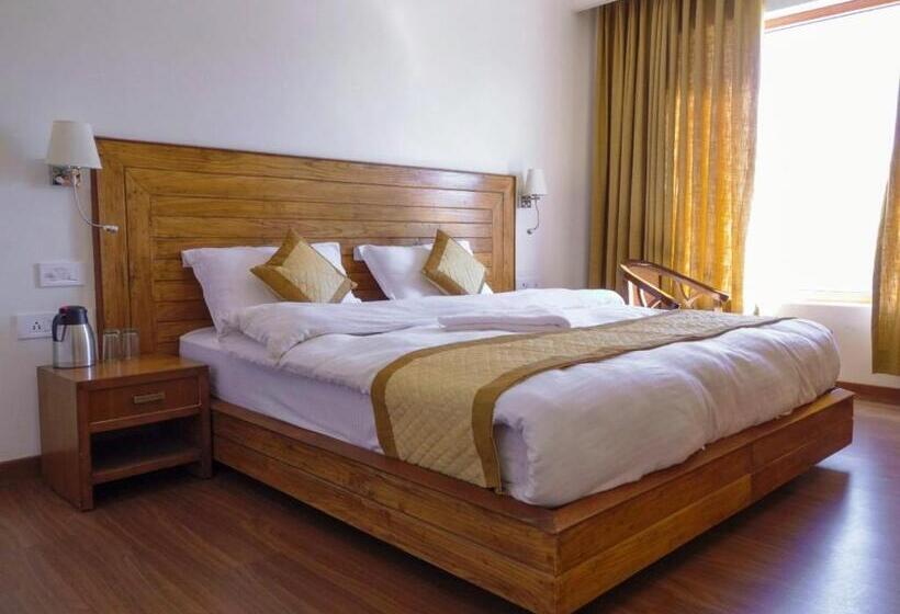 اتاق لوکس, The Holiday Home