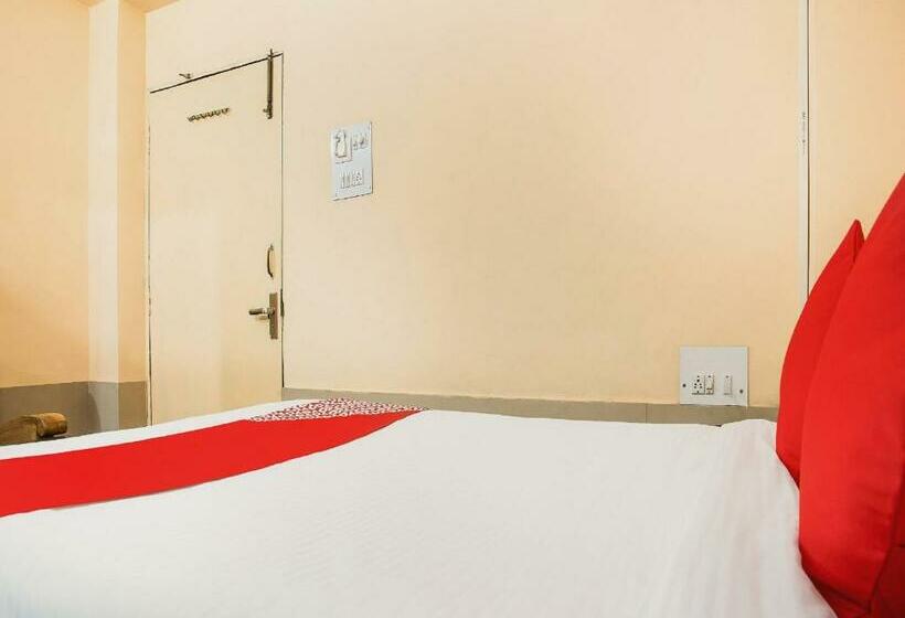 Camera Standard, O Embassy Exhibition Rd