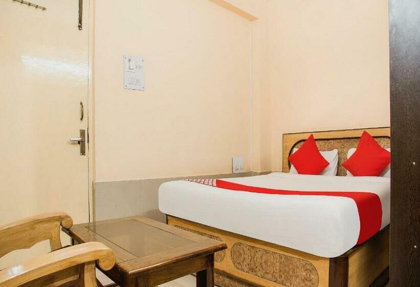 Camera Standard, O Embassy Exhibition Rd