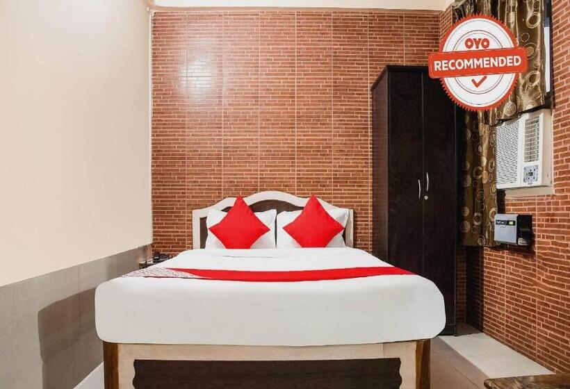 Camera Standard, O Embassy Exhibition Rd