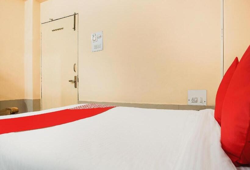 Camera Standard, O Embassy Exhibition Rd