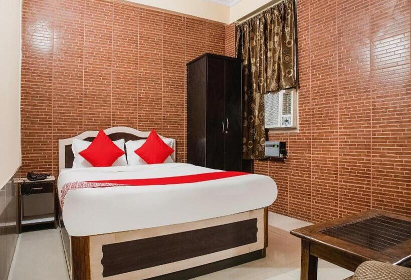 Camera Standard, O Embassy Exhibition Rd