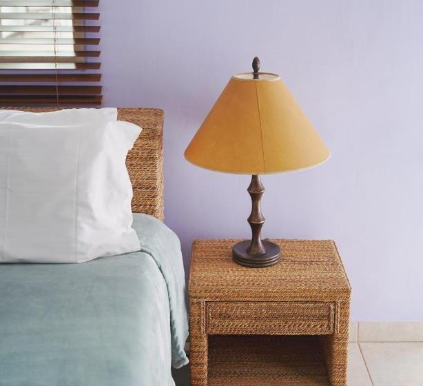 اتاق استاندارد, Arubiana Inn