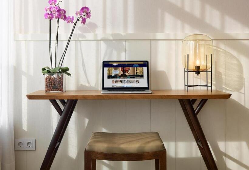 Номер Superior Вид на Город, H10 Cubik 4* Sup