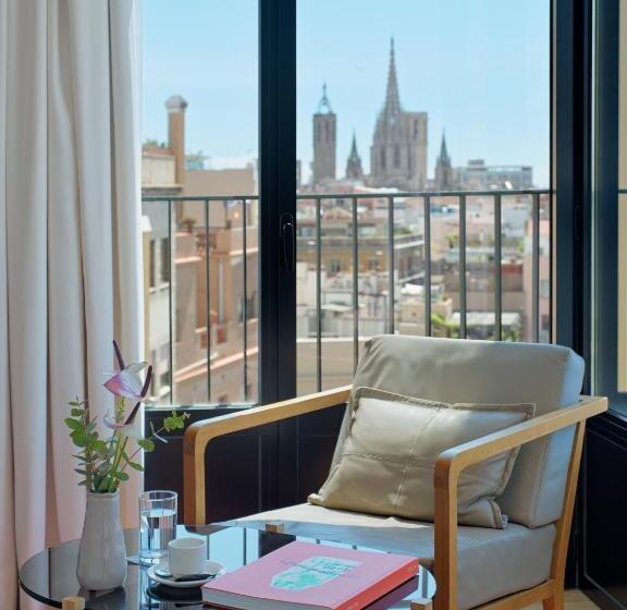 Люкс Вид на Город, H10 Cubik 4* Sup