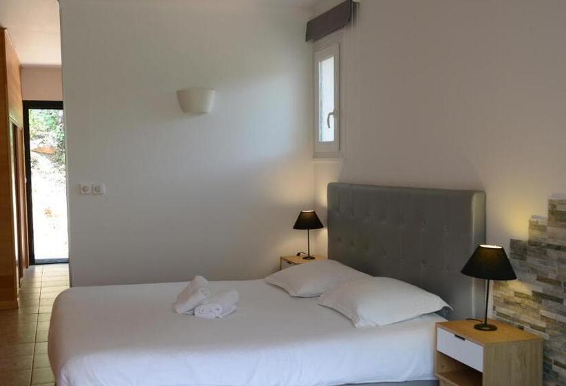 Premium room w/ mountain view, Bella Vista