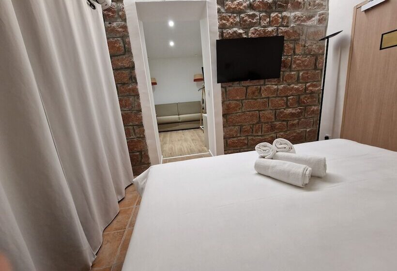 Premium room w/ mountain view, Bella Vista