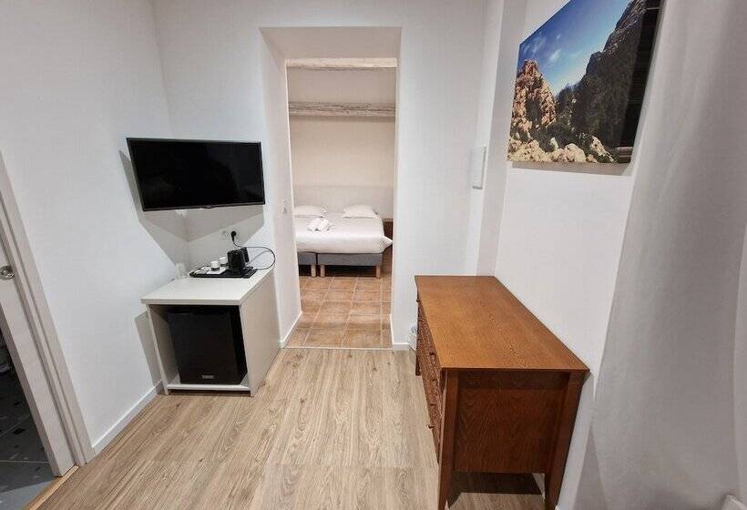 Premium room w/ mountain view, Bella Vista