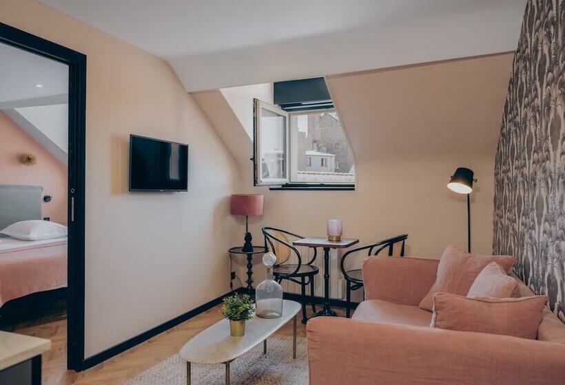 شقة غرفة واحدة, Le Nemours Rennes