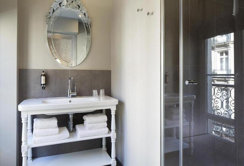 Номер Престиж, Le Nemours Rennes