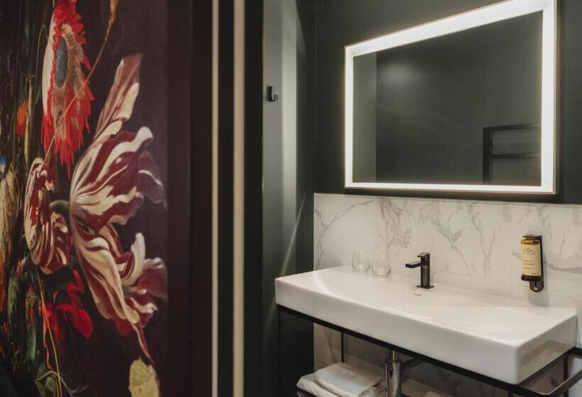 شقة غرفة واحدة, Le Nemours Rennes