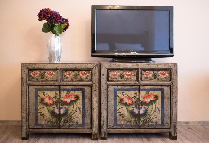 디럭스 스위트, Penzion Kostnický Dům