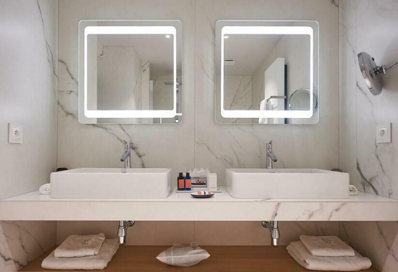 اتاق راحتی, Relais & Châteaux La Maison Des Têtes