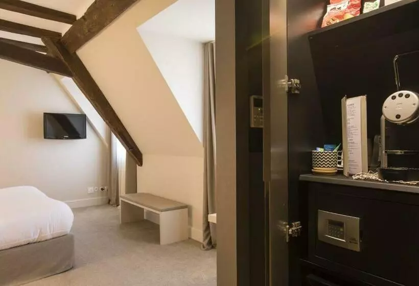 コンフォートルーム, Relais & Châteaux La Maison Des Têtes