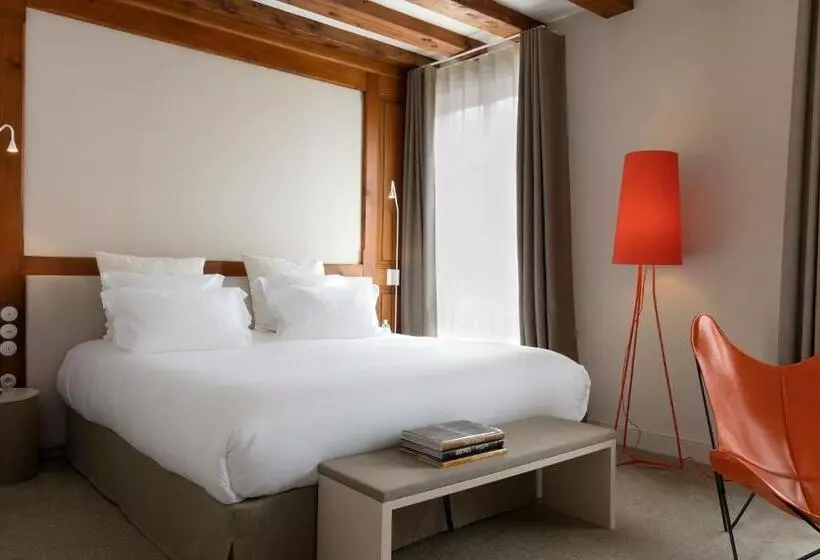 スーペリアールーム, Relais & Châteaux La Maison Des Têtes